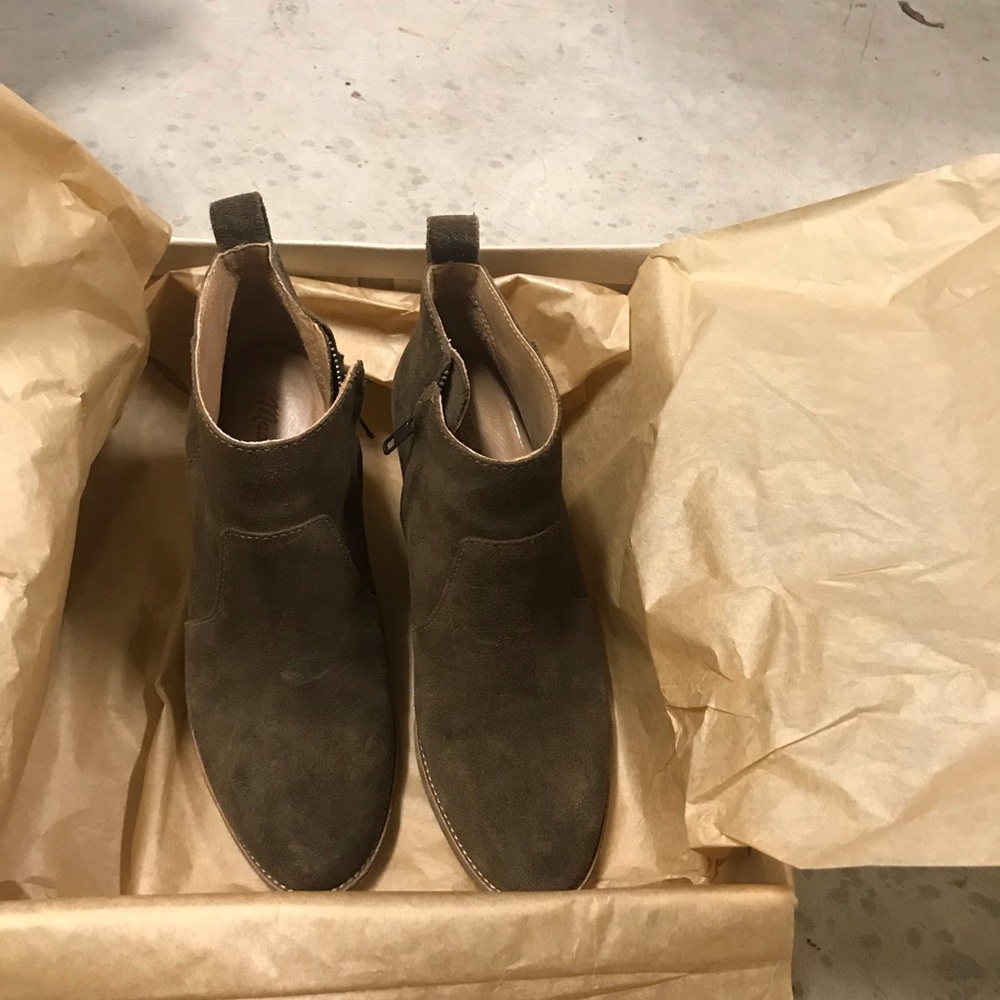 Madewell Brennan boots in suede